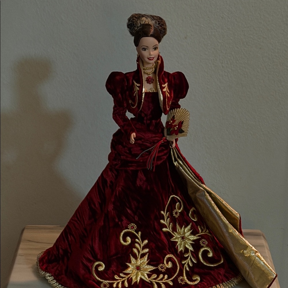 VINTAGE PORCELAIN HOLIDAY BARBIE